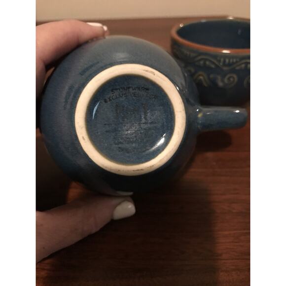 2 - Pier 1 Tunisia Stoneware Tea cups Teal Blue Tan Trim Embossed Scrolls - Picture 4 of 5